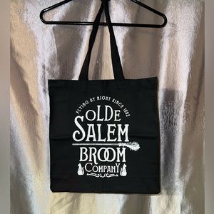 Olde Salem Broom Company Tote - Never used